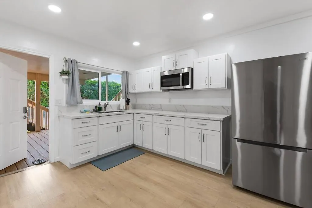 Shark'S Cove With Large Front And Back Deck W Bbq, Contact Us For Price Drop Apartment Haleiwa 0*,  United States